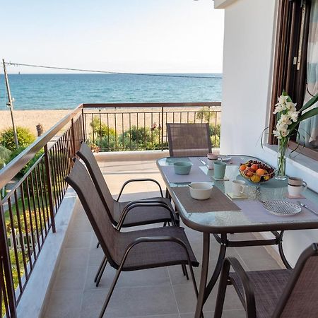 Dimi Seafront Apartment By Rentals Pro Services - Nea Moudania Luaran gambar